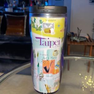 ☕️🇹🇼 NWT Starbucks Taipei insulated travel tumbler